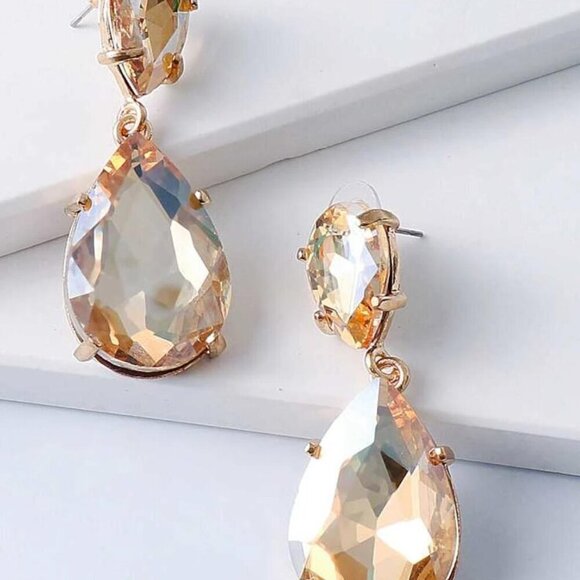 Gold Faceted Teardrop Earrings with Dramatic Design - Picture 3 of 4